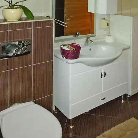 Pink In Only 200 M From The Sea * Starigrad Paklenica