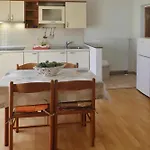 公寓 Pink In Only 200 M From The Sea 斯塔利格拉德-帕克利尼卡